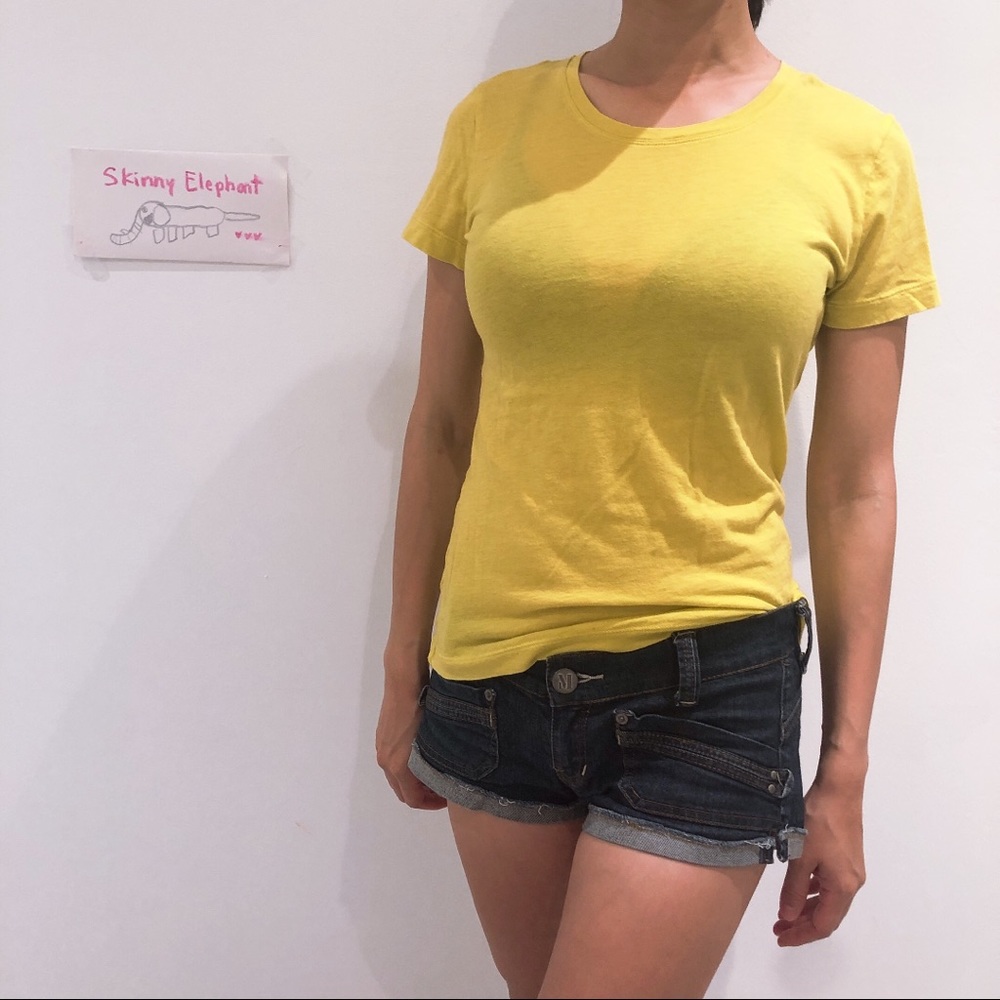 Club Monaco short sleeves Tshirt